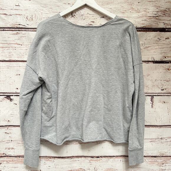 DISNEY STORE Snow White Villain Cropped Sweater Sz M - Picture 10 of 10